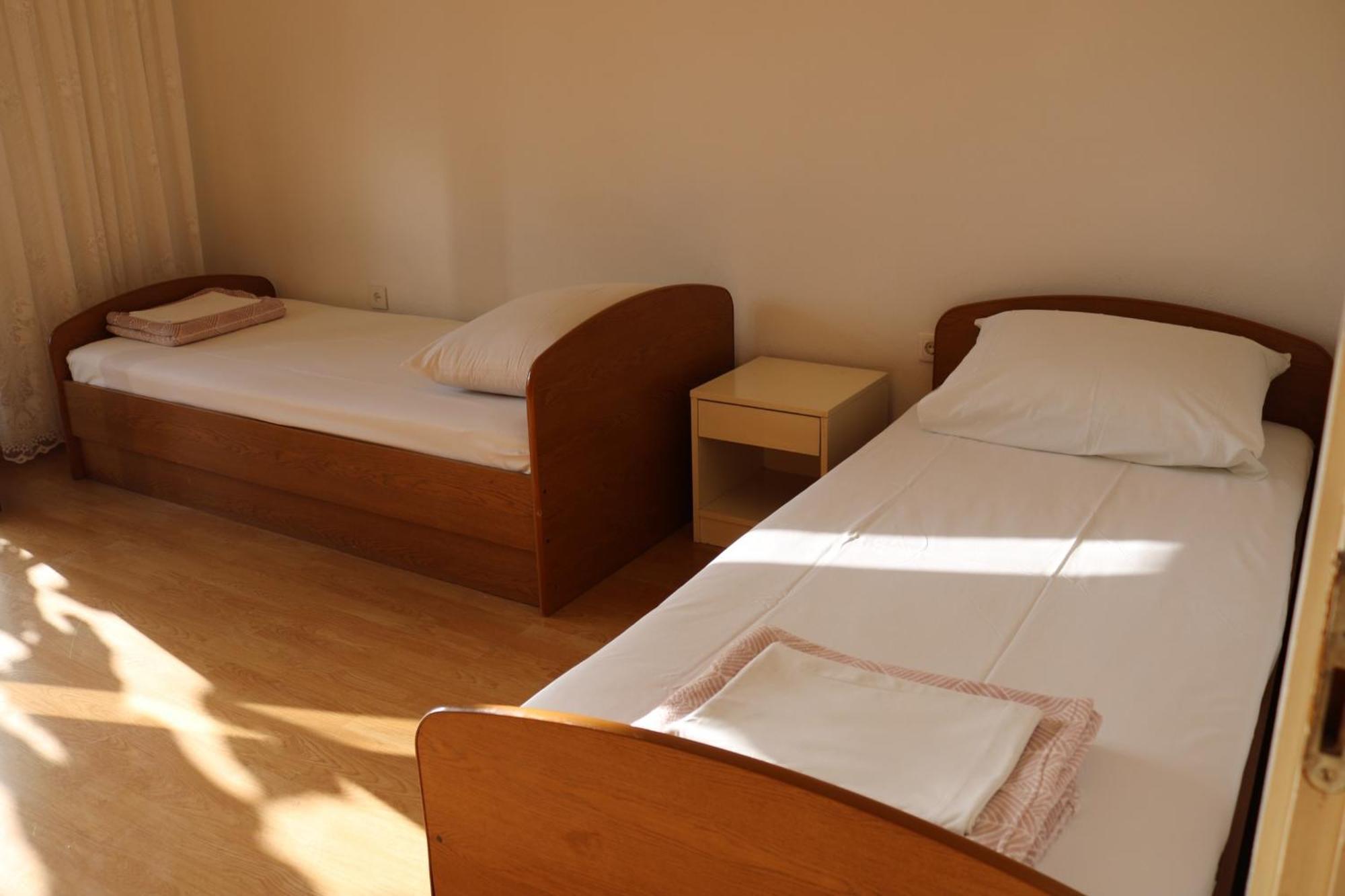 Apartments By The Sea Grebastica, Sibenik - 4881 Baselovici 객실 사진